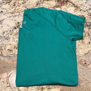 Lululemon Swiftly Tech T Shirt